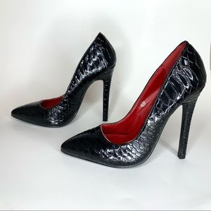 red kiss shoes wholesale